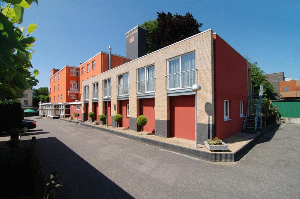 Hotel Grand Monopole 3*